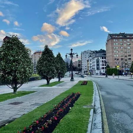 Apartamento Paseo De La Losa Oviedo Exterior photo